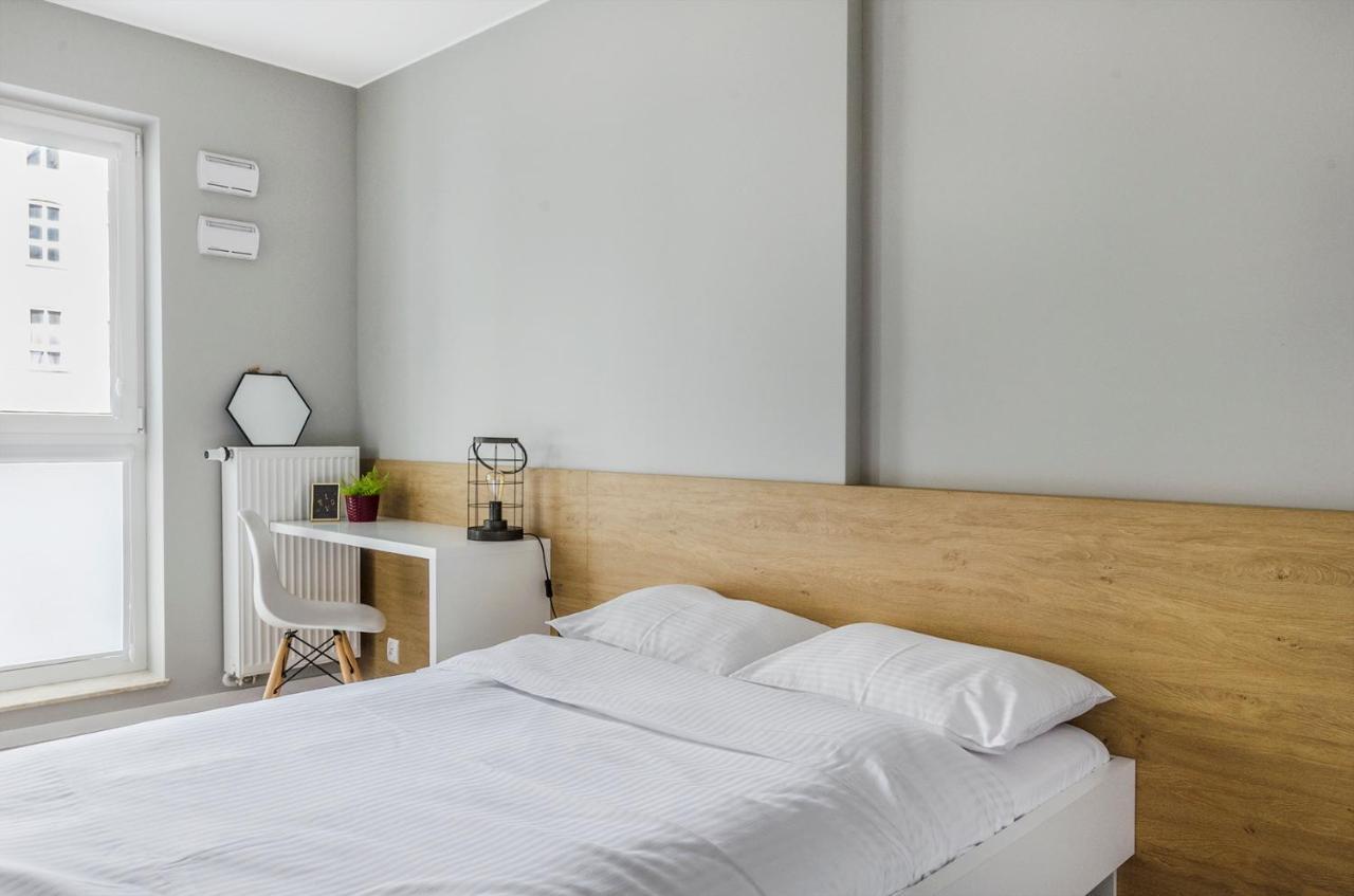 Aparthouse Fabryczna Łódź Buitenkant foto
